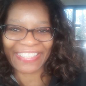 Meet your Posher, Pamela